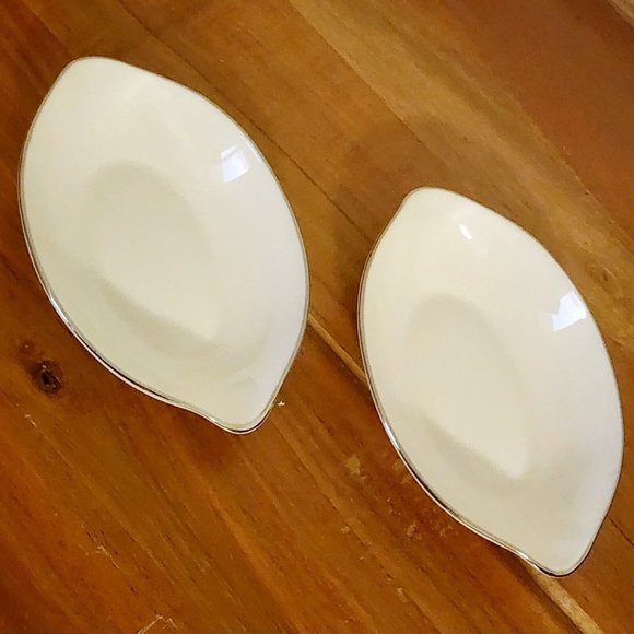 Lenox Olympia Platinum Oval Individual Ashtray 4" set of 2 vanity trinket dish - Picture 2 of 10